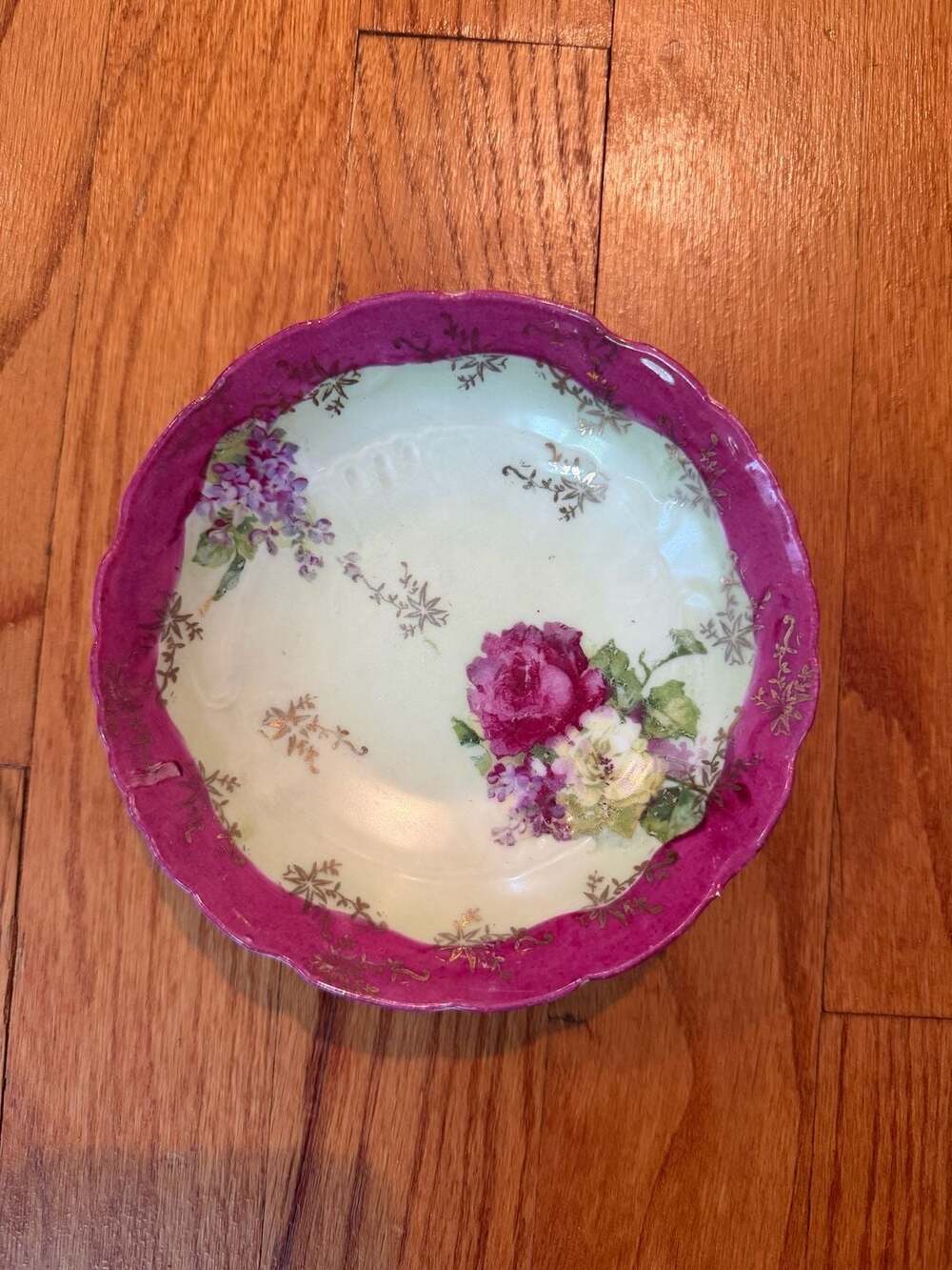 E&R German Decorative Plate Scalloped Floral Roses Gold Gilt